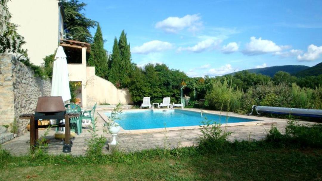 Photo of Outdoor in Saint-Michel-l'Observatoire