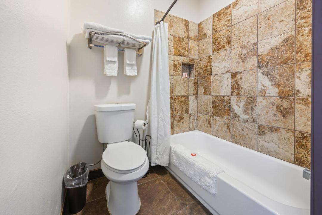 Photo of Bathroom in Gonzales