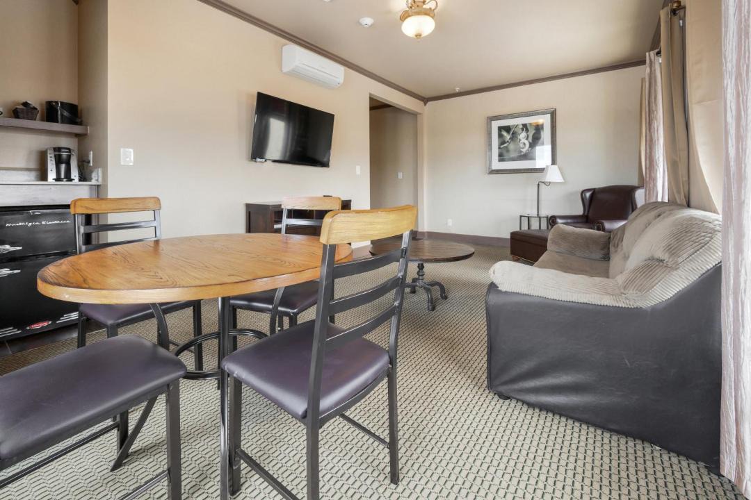 Photo of Livingroom in Gonzales