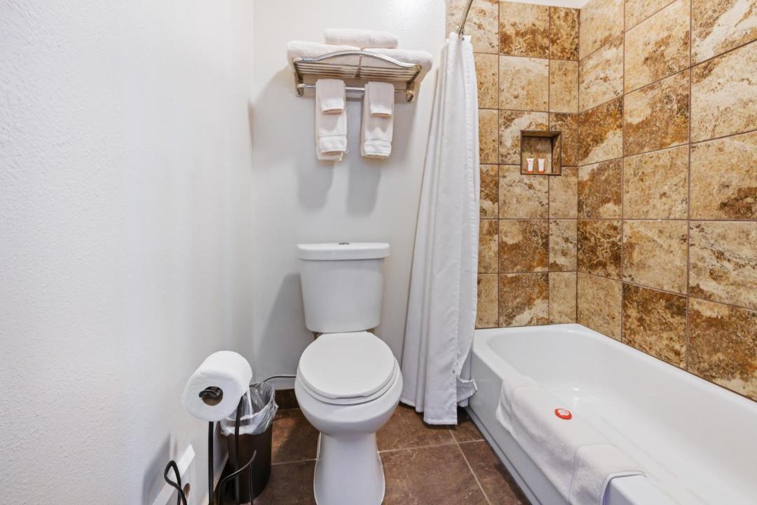 Photo of Bathroom in Gonzales