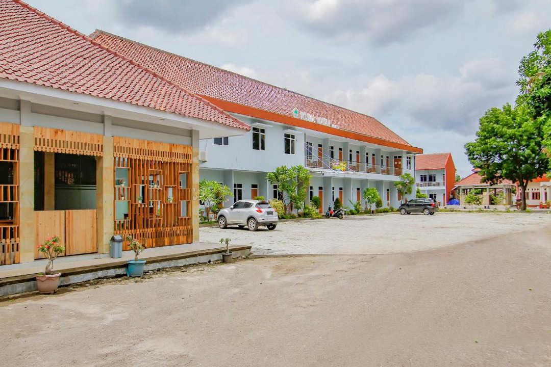 Photo of Buildings in Serang