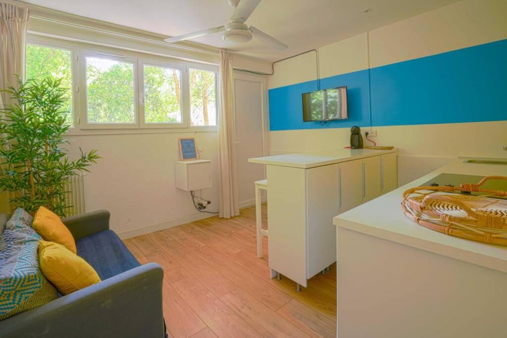 Photo of Livingroom in Antigone