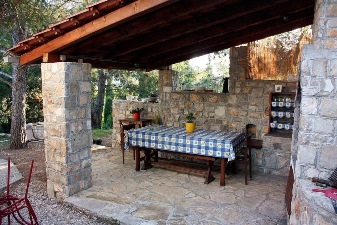 Photo of Patio Balcony in Maslinica