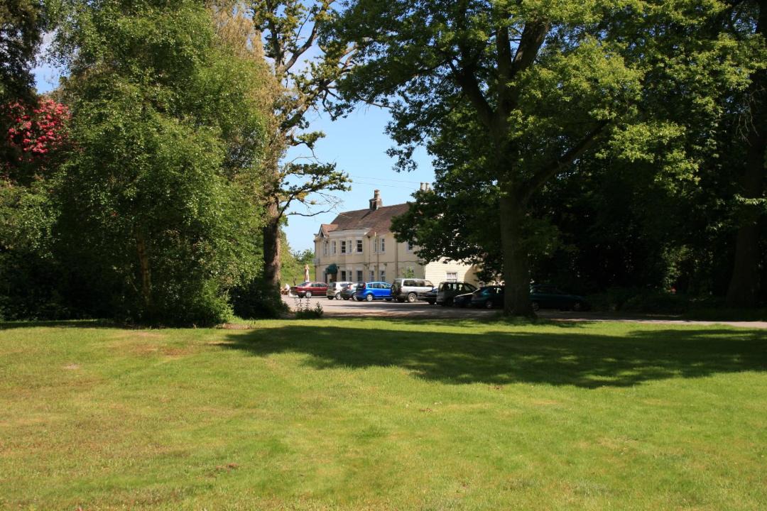 Photo of Buildings in Bisterne