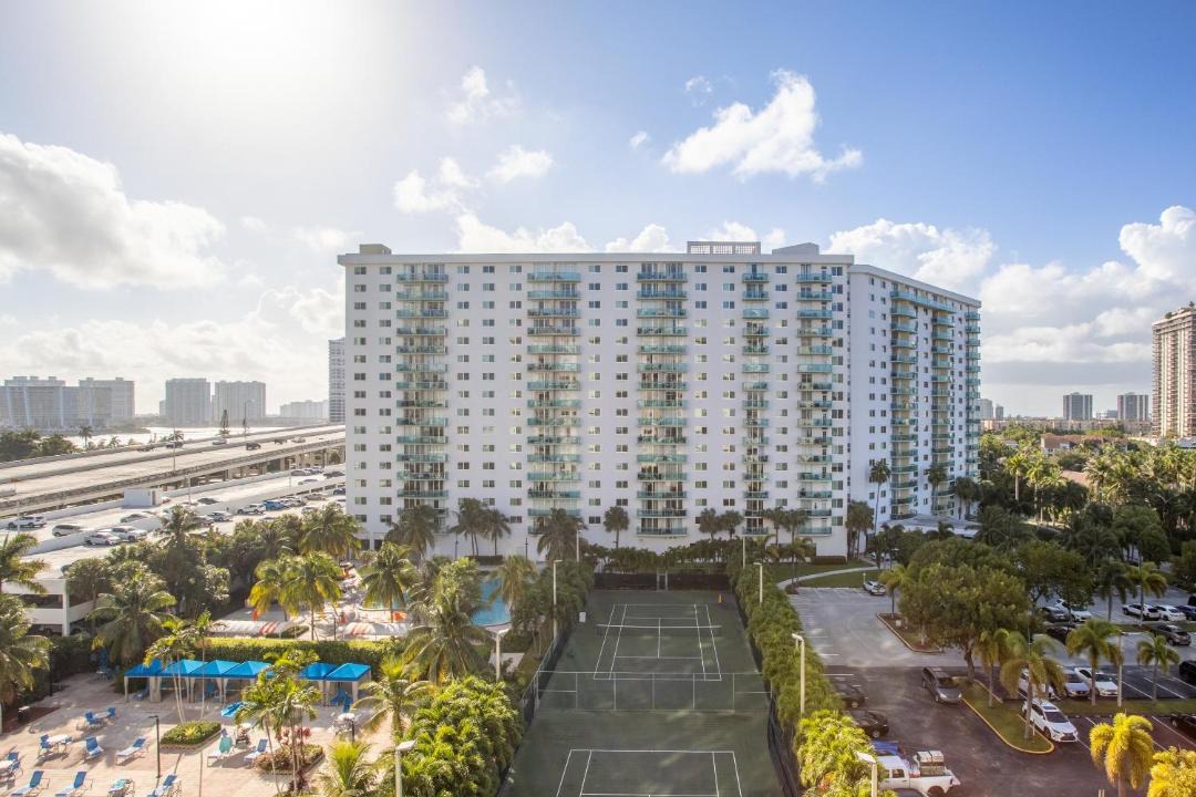 Photo of Others in Sunny Isles Beach