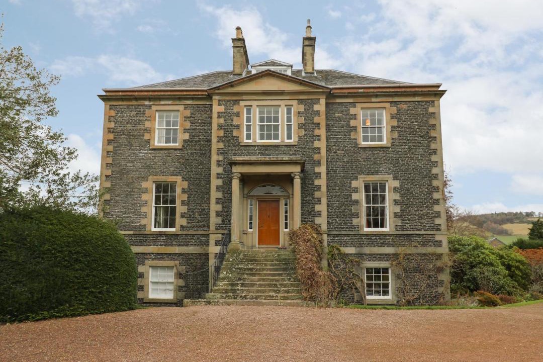 Photo of Buildings in Gattonside