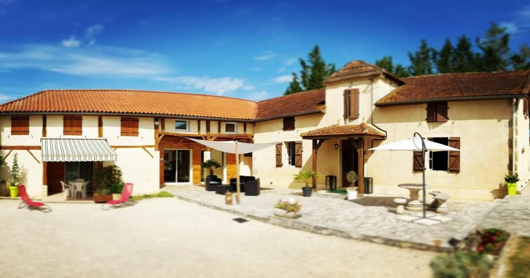 Photo of Others in Laveraet