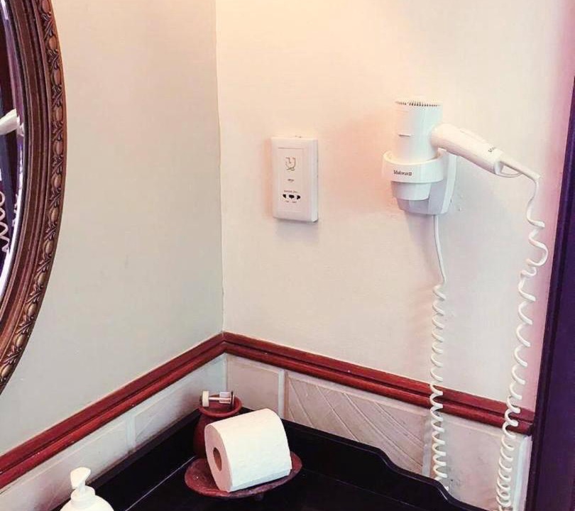 Photo of Bathroom in Kampung Dhobi