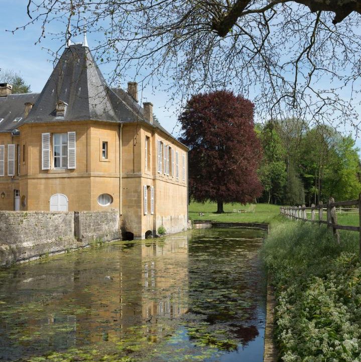 Photo of Others in Colmey