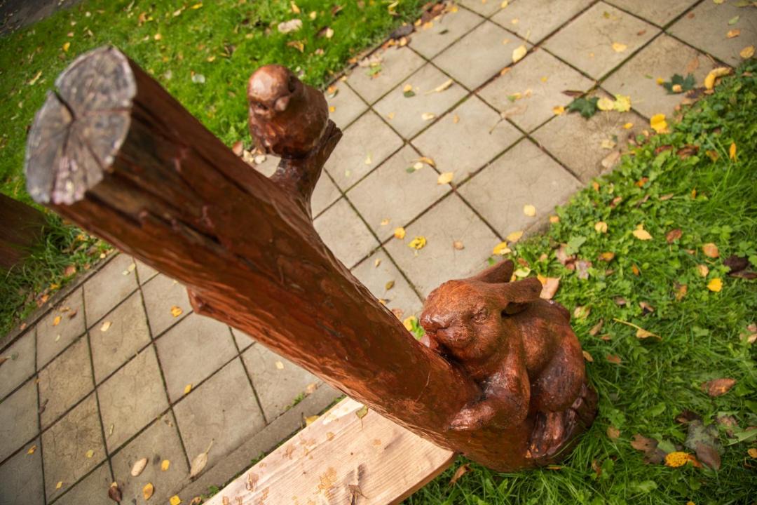 Photo of Others in Bo