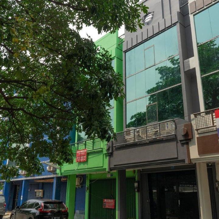 Photo of Buildings in Karawaci