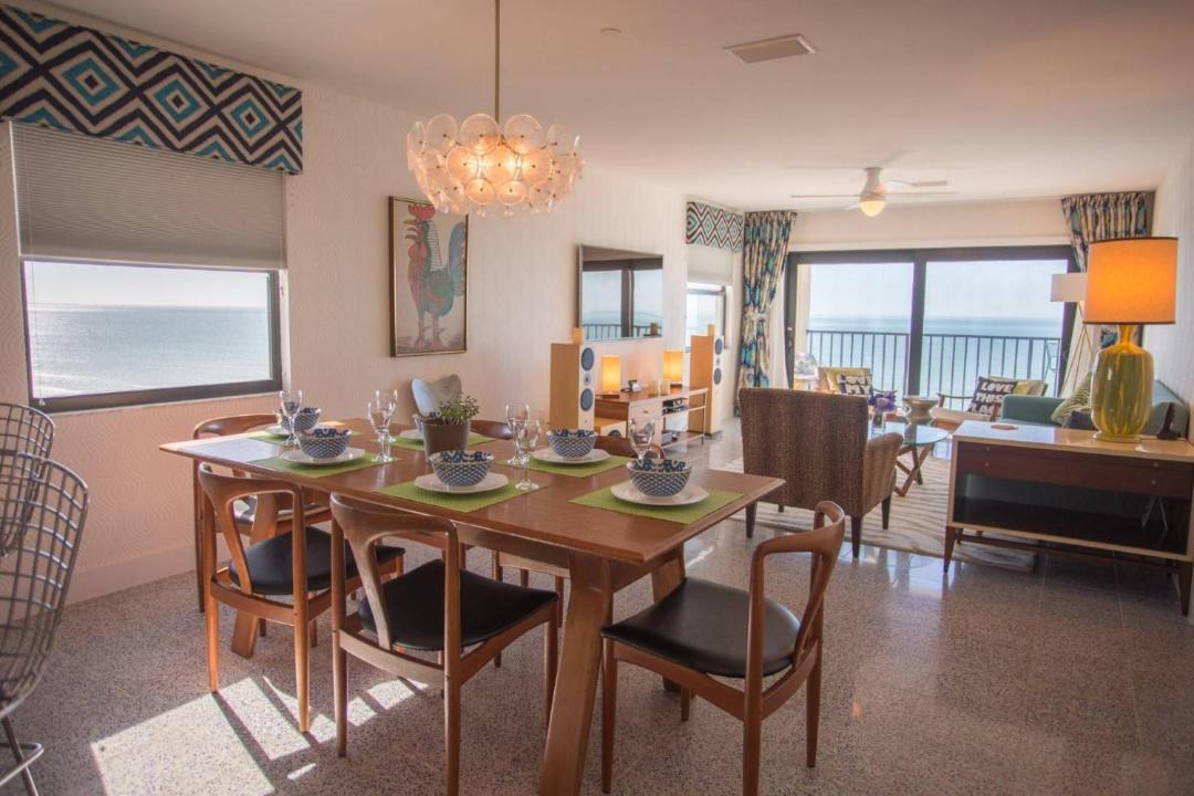 Photo of Livingroom in Madeira Beach