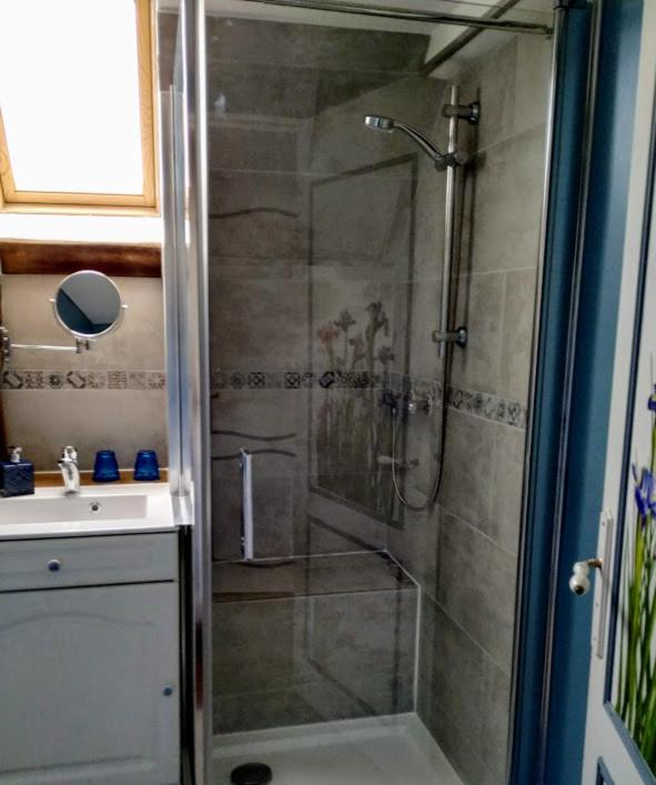 Photo of Bathroom in Montpeyroux