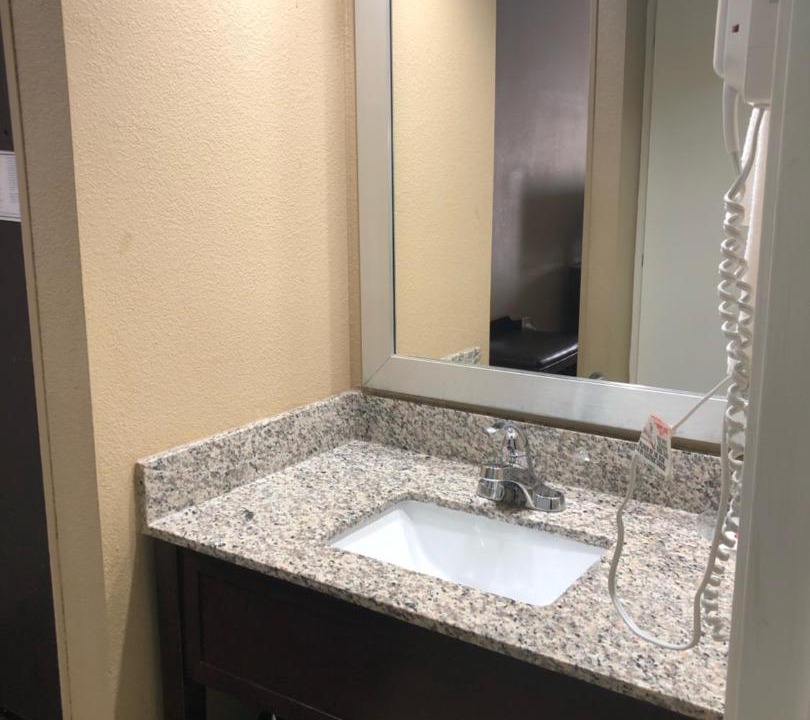 Photo of Bathroom in Kannapolis