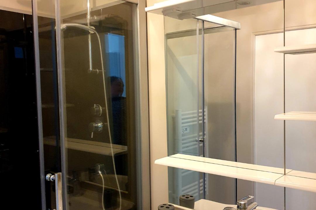 Photo of Others in Hiesse