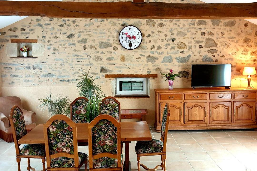 Photo of Others in Hiesse