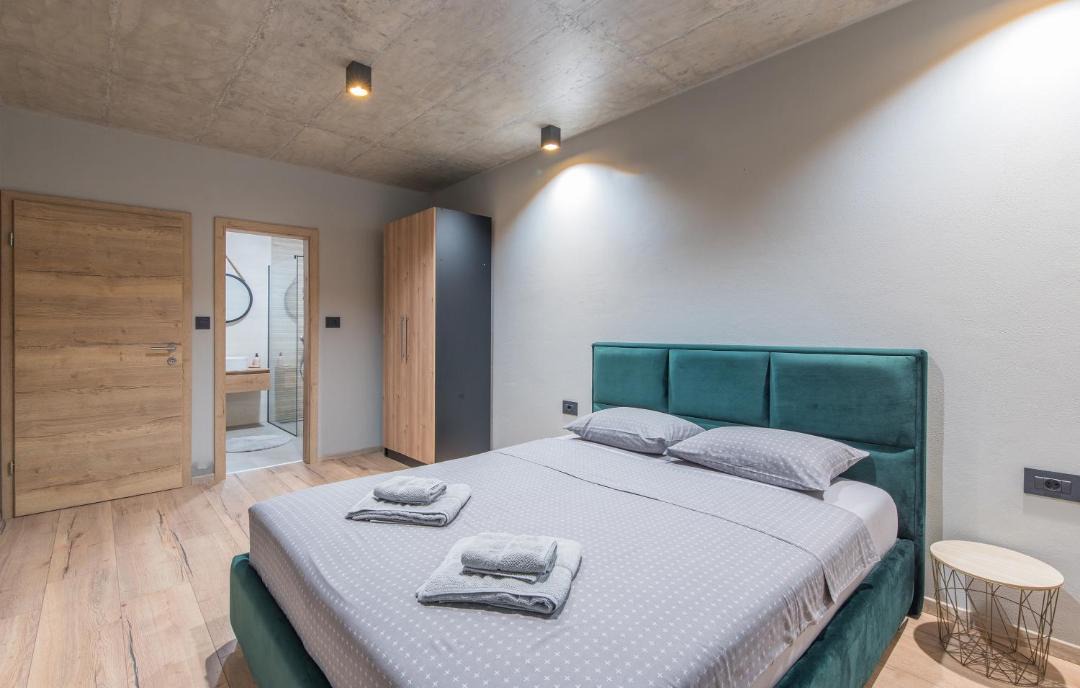 Photo of Bedroom in Gajana