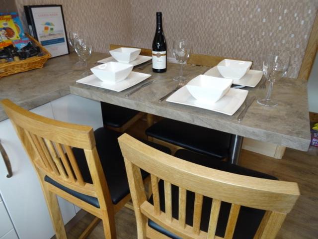 Photo of Others in Cullen