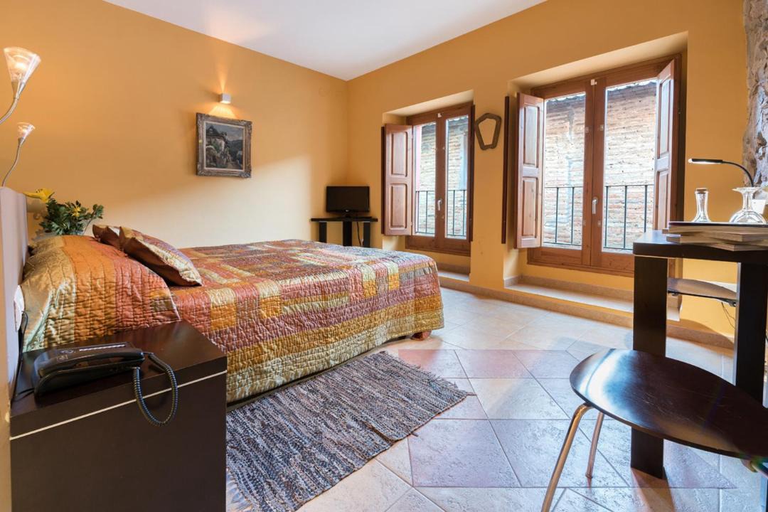 Photo of Bedroom in Gratallops