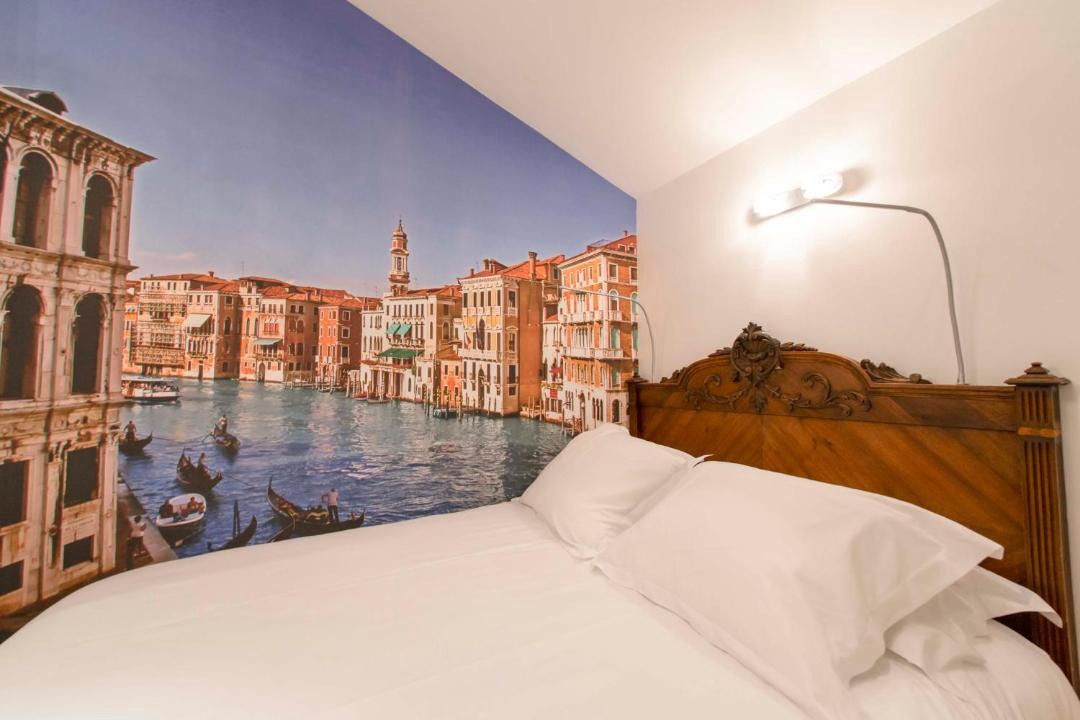 Photo of Bedroom in Castres