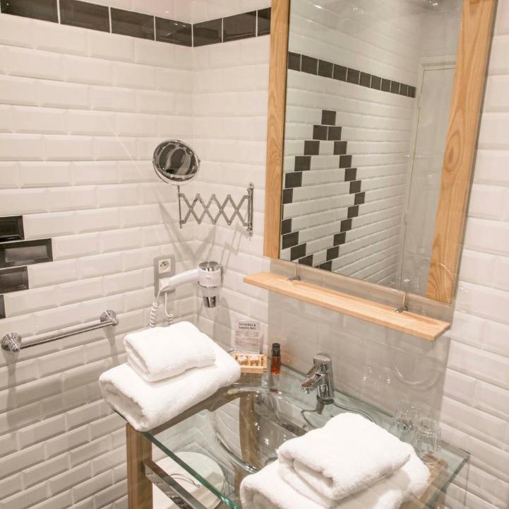 Photo of Bathroom in Castres