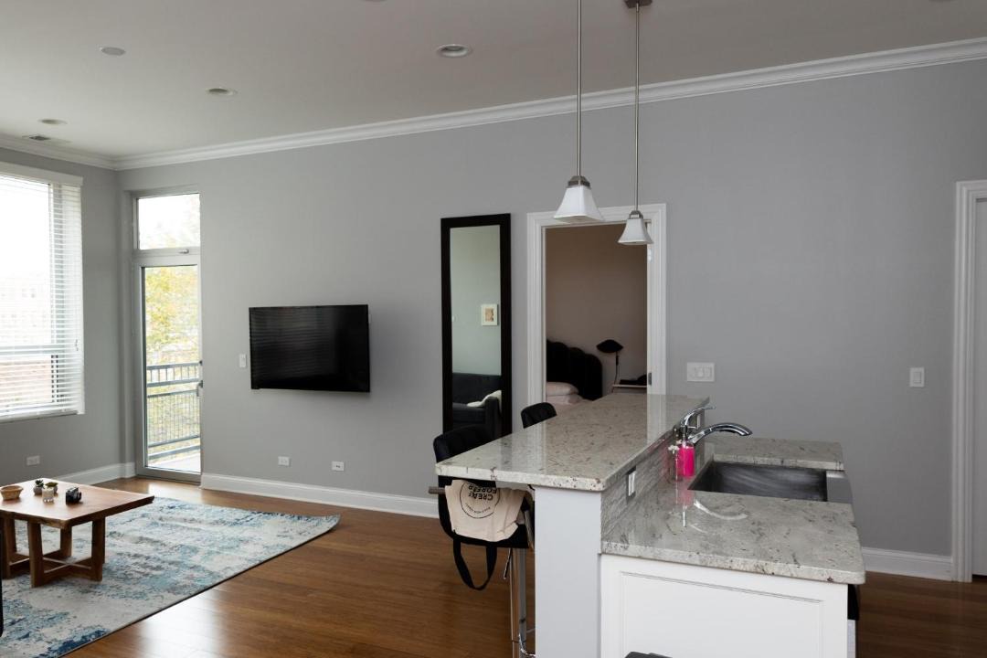 Photo of Livingroom in River West