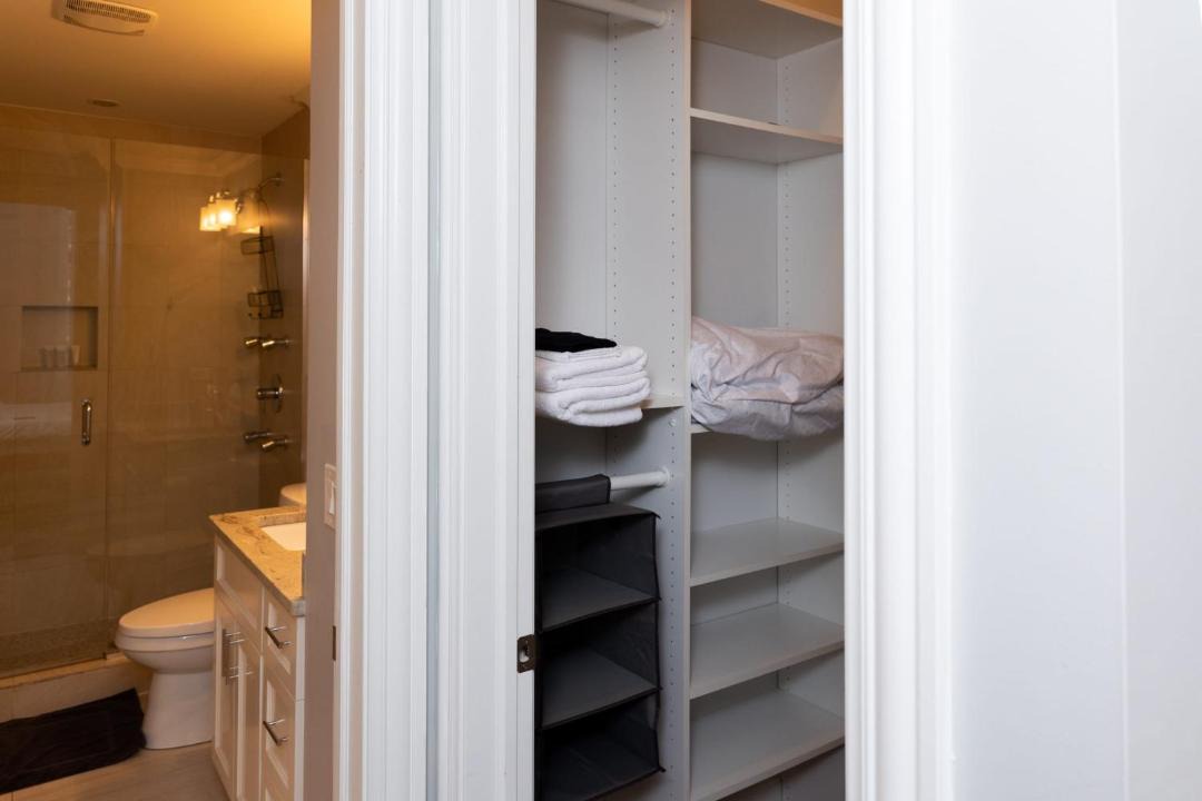 Photo of Others in River West