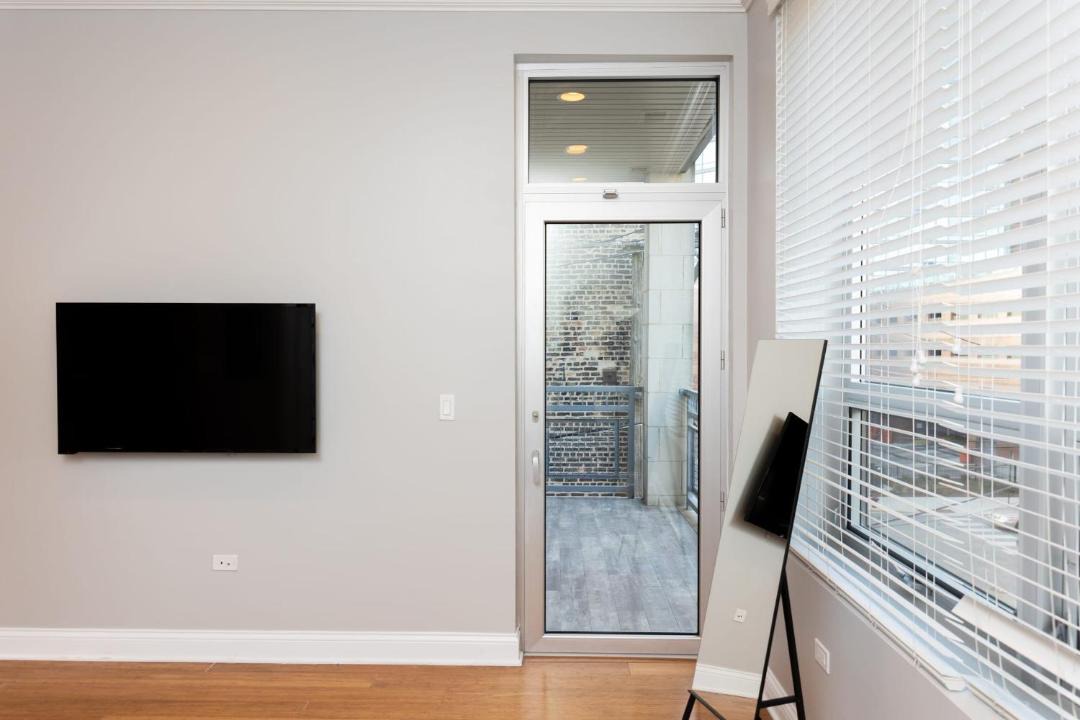 Photo of Others in River West