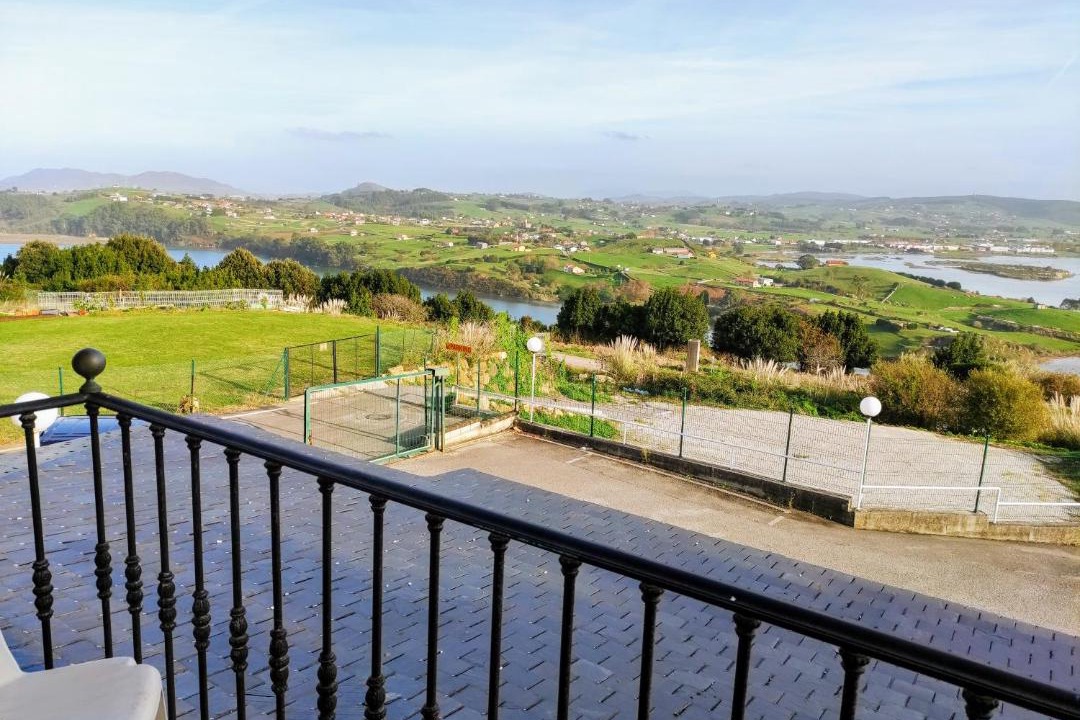 Photo of Patio Balcony in Suances