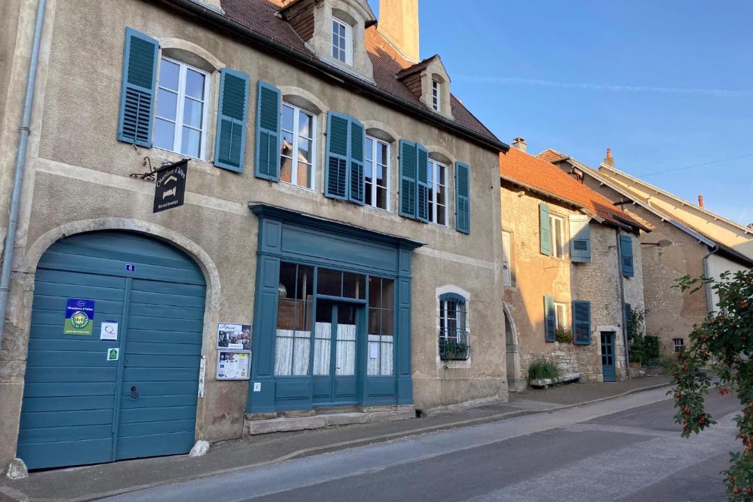 Photo of Others in Montbozon