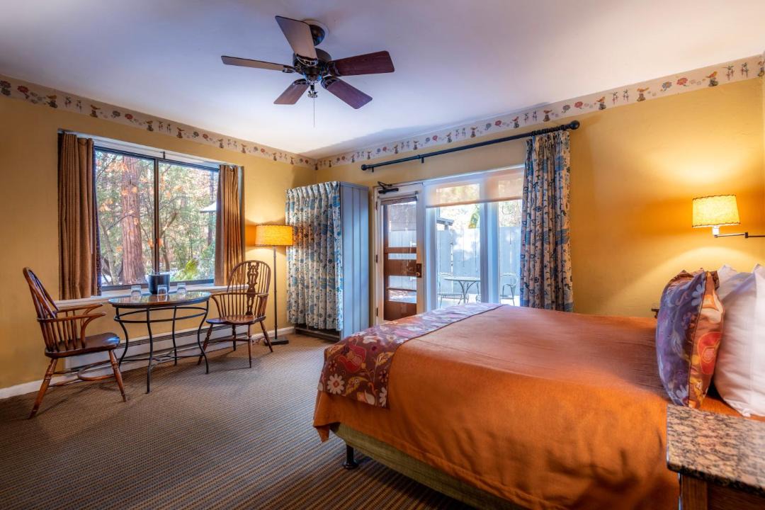 Photo of Bedroom in Yosemite Village