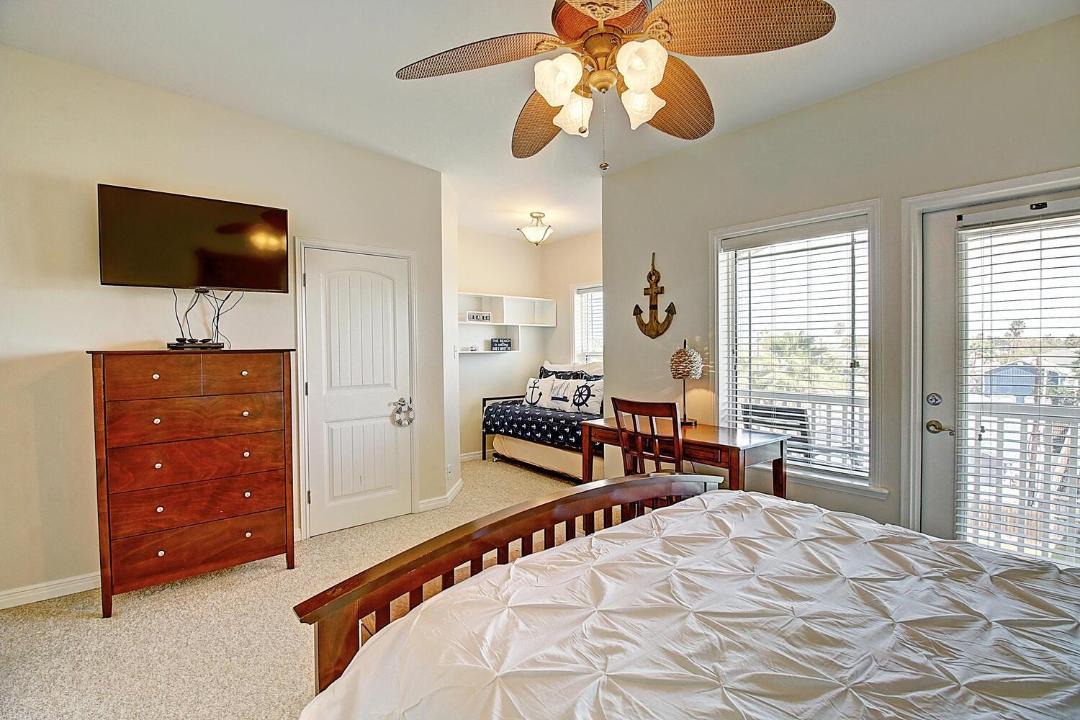Photo of Bedroom in Port Aransas