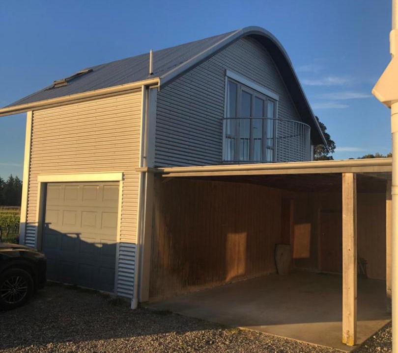 Photo of Others in Opaki