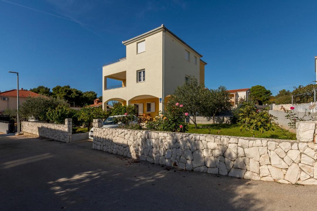 Photo of Others in Okrug Gornji
