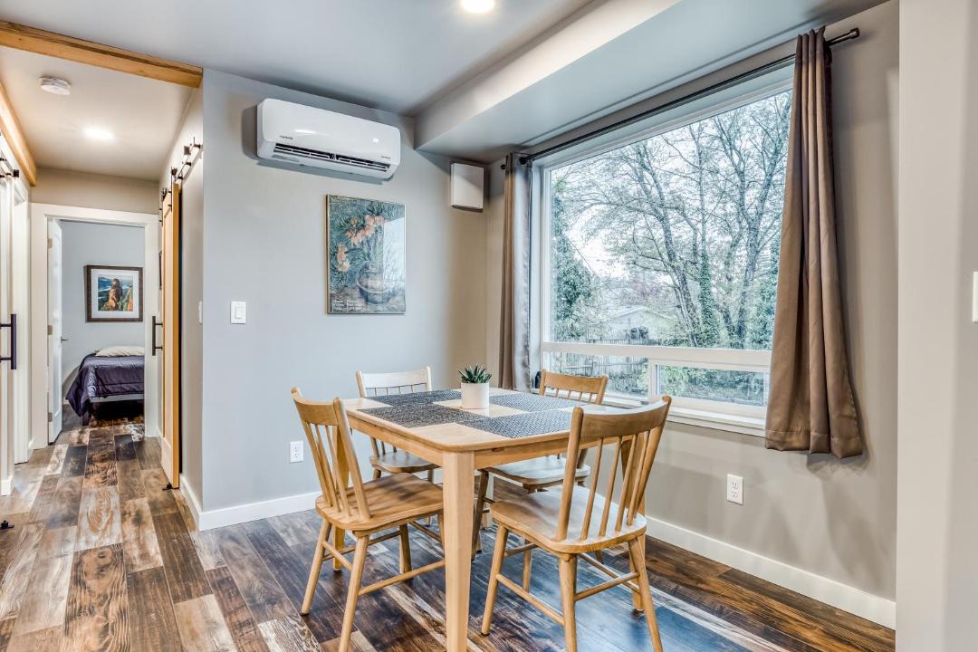 Photo of Others in Cascade Locks