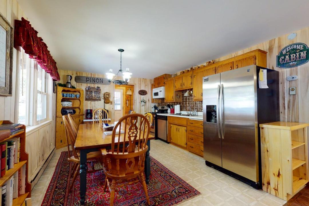 Photo of Kitchen in Ponderosa Pines