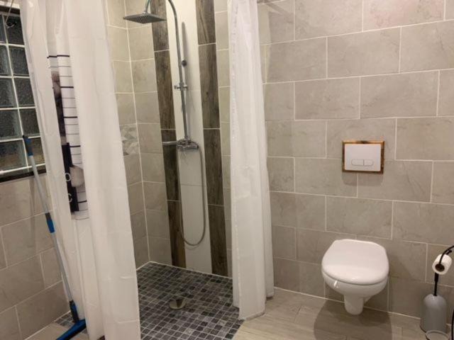 Photo of Bathroom in Givet