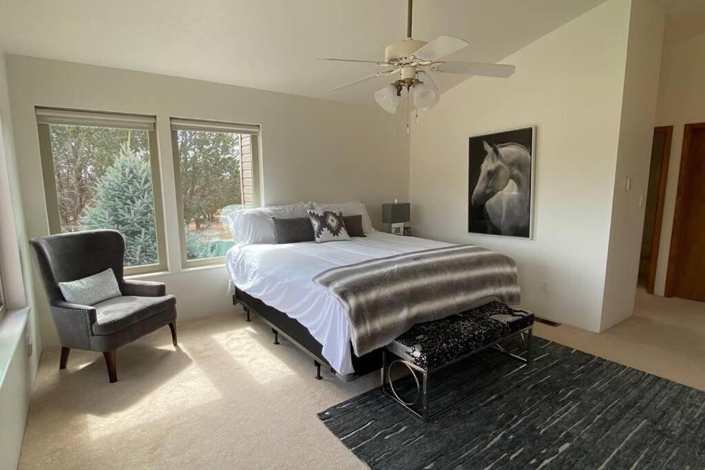 Photo of Bedroom in New Harmony