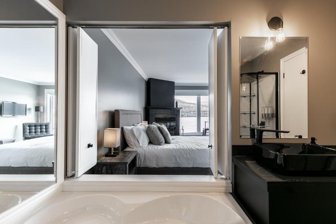Photo of Bedroom in Sainte-Agathe-des-Monts