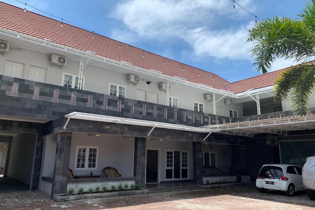 Photo of Buildings in Catur Tunggal