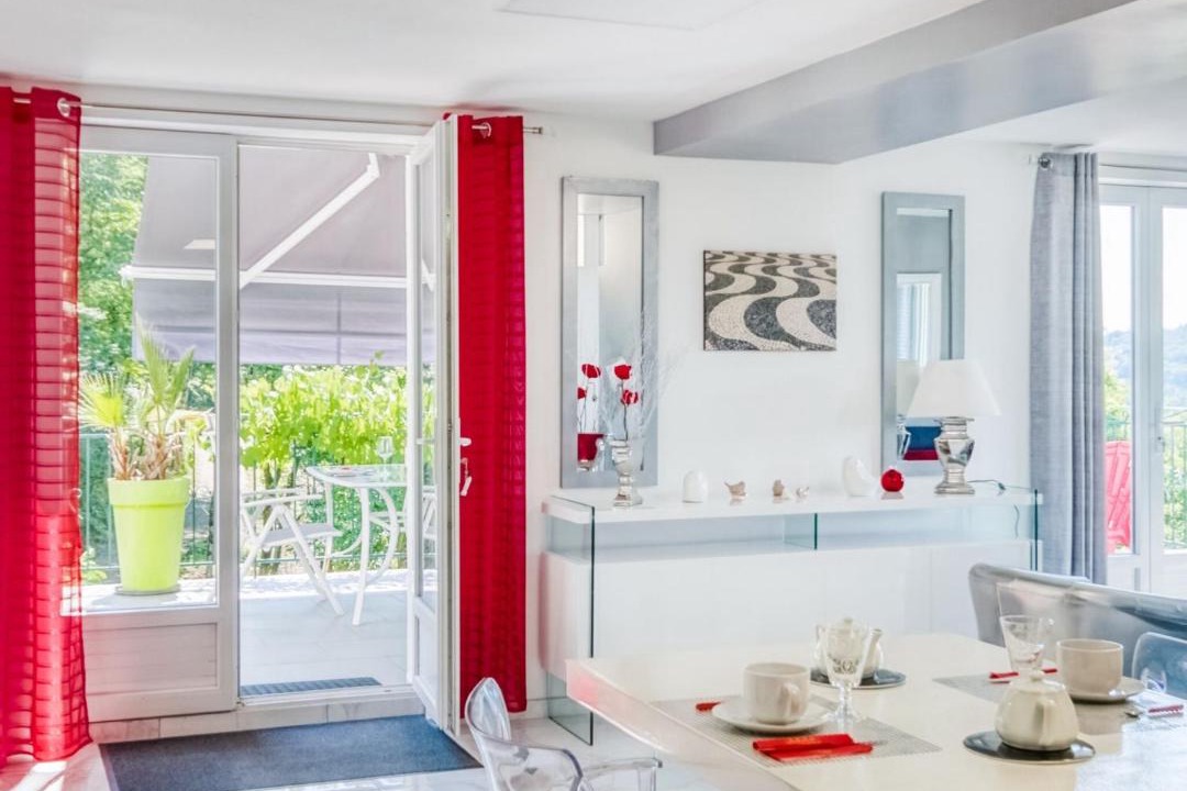 Photo of Others in Tulle