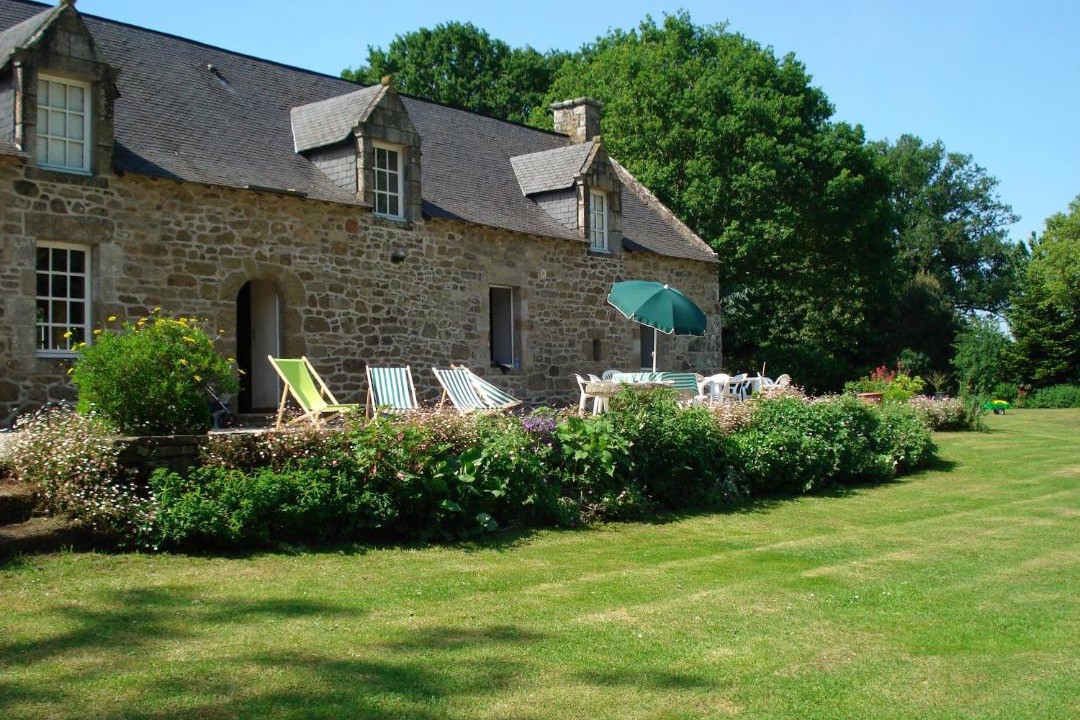 Photo of Buildings in Berric