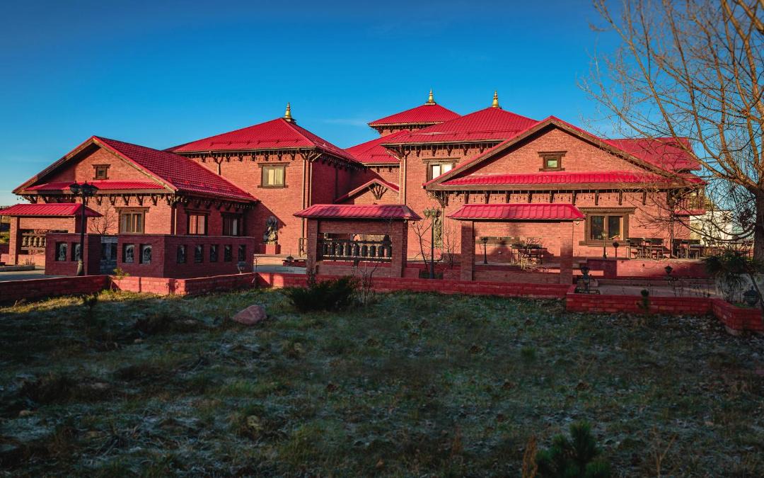 Photo of Buildings in Petrovo