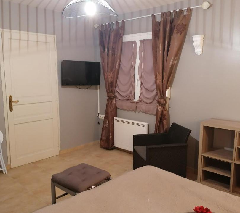 Photo of Others in Le Hamel