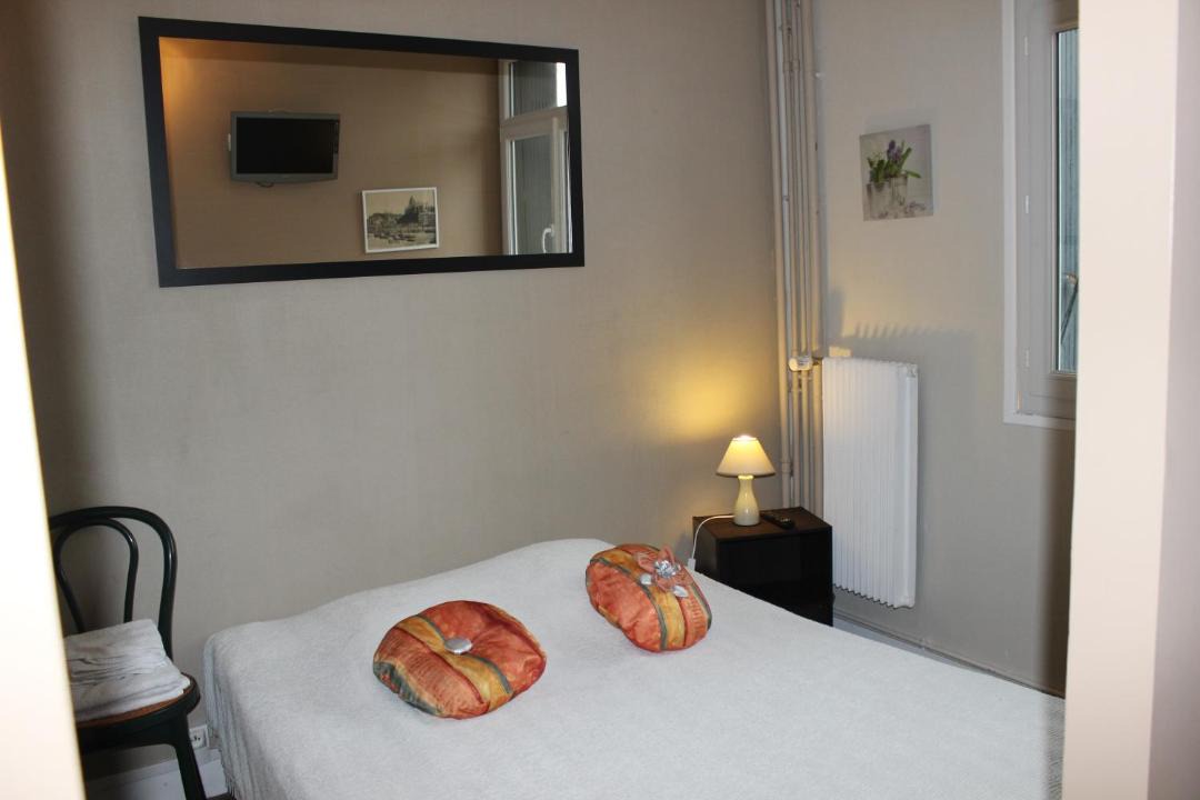 Photo of Bedroom in Eu