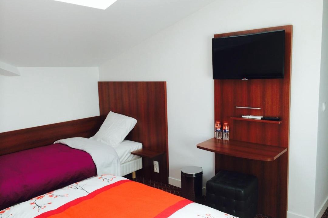 Photo of Bedroom in Saint-Cloud
