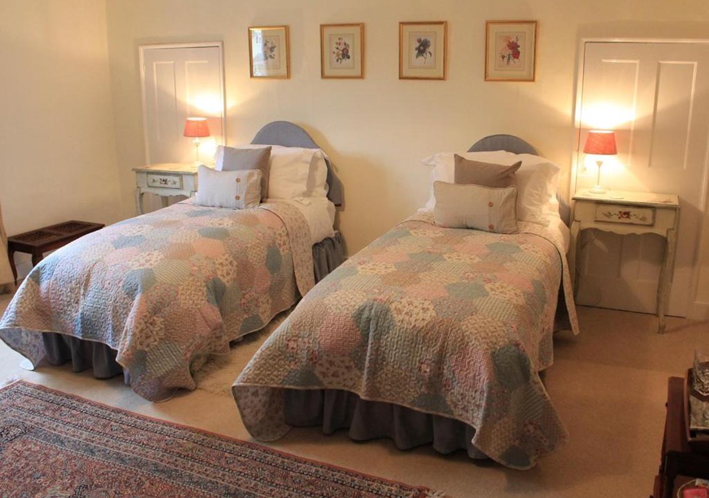 Photo of Others in Thistley Green