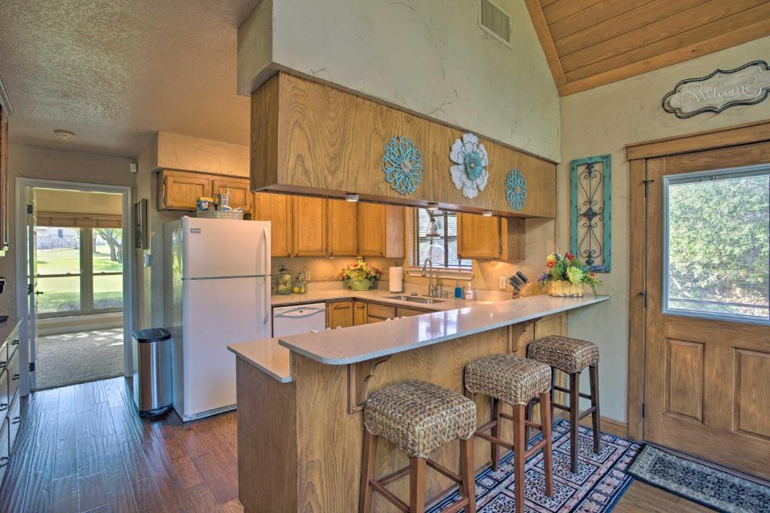 Photo of Kitchen in Granbury