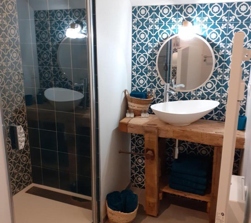 Photo of Bathroom in Baguer-Morvan