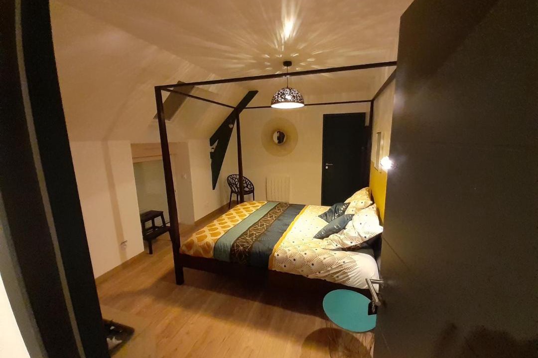 Photo of Bedroom in Baguer-Morvan
